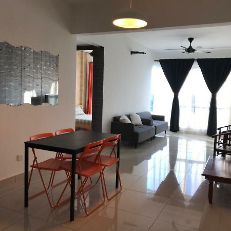 Homestay De Putra Kajang Exterior foto