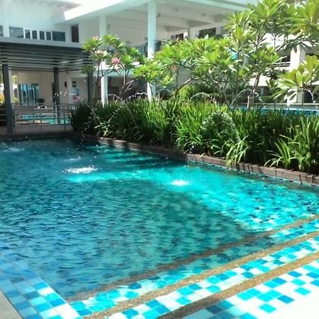 Homestay De Putra Kajang Exterior foto