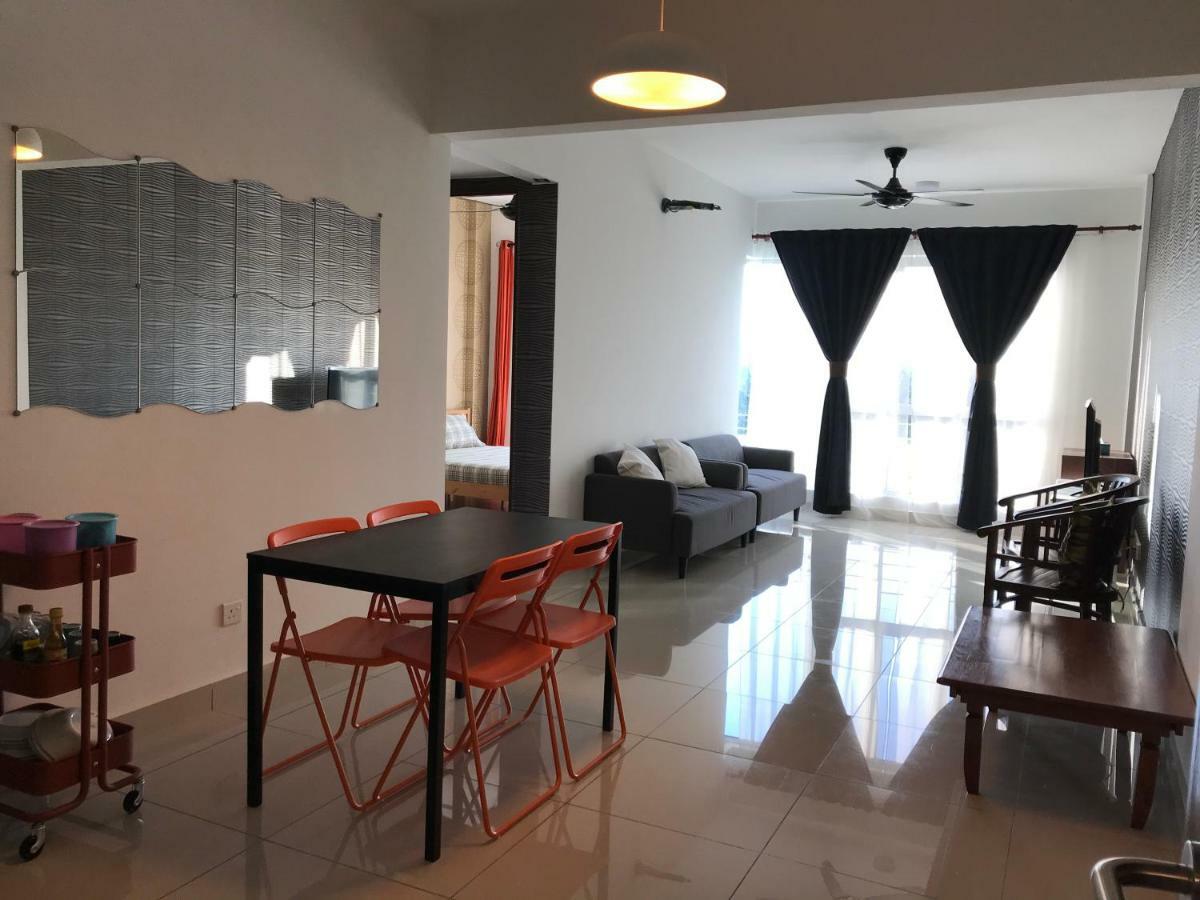 Homestay De Putra Kajang Exterior foto